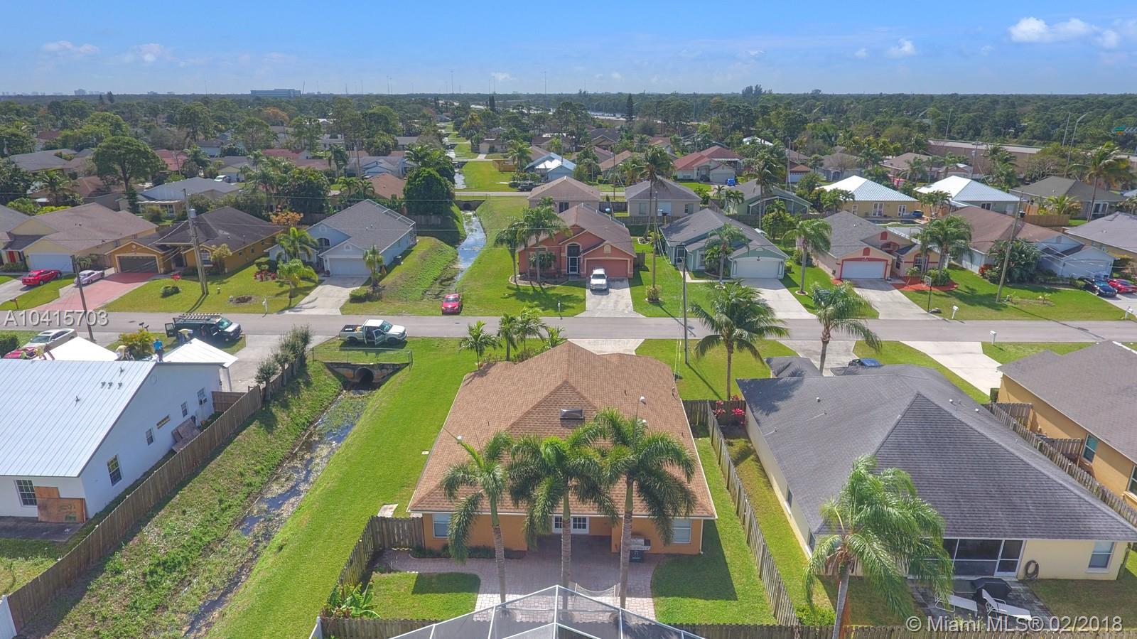 NORTH PALM BEACH HEIGHTS - Residential