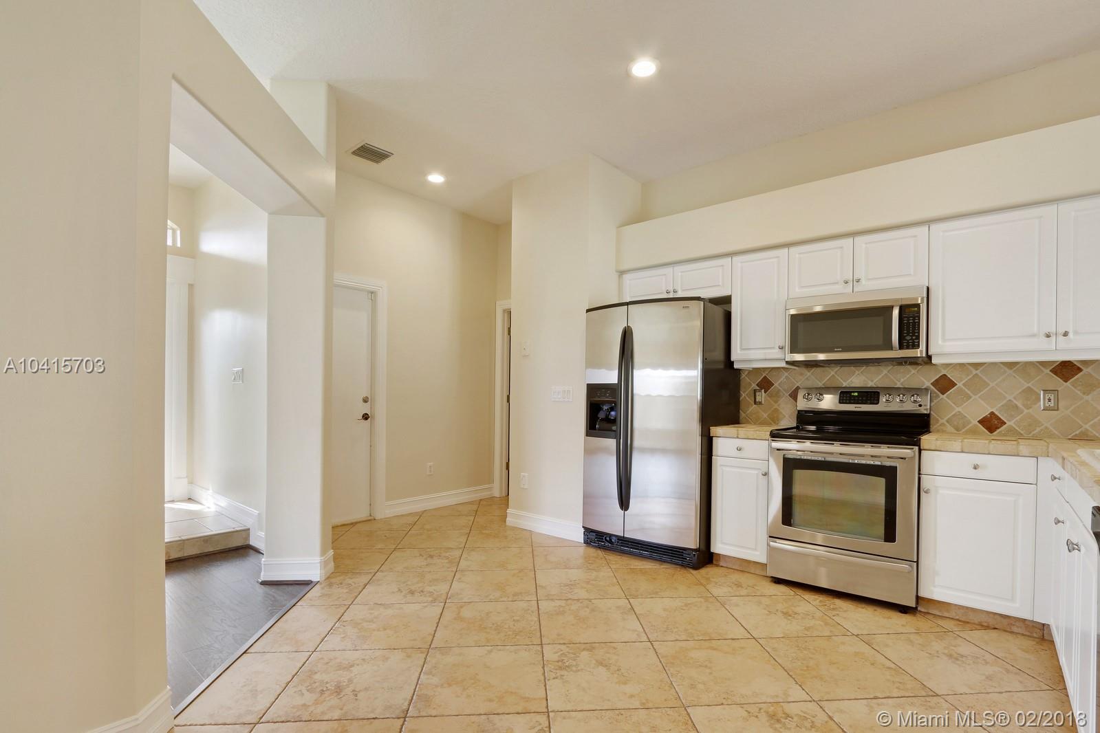 NORTH PALM BEACH HEIGHTS - Residential