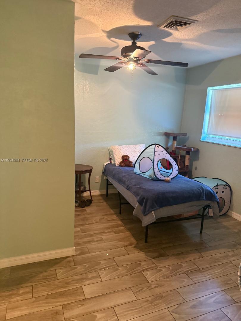 NORTH POMPANO BEACH SECTI - Residential