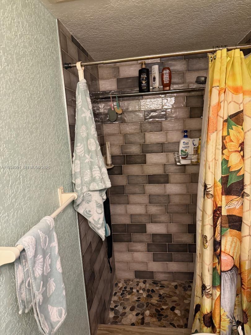 NORTH POMPANO BEACH SECTI - Residential