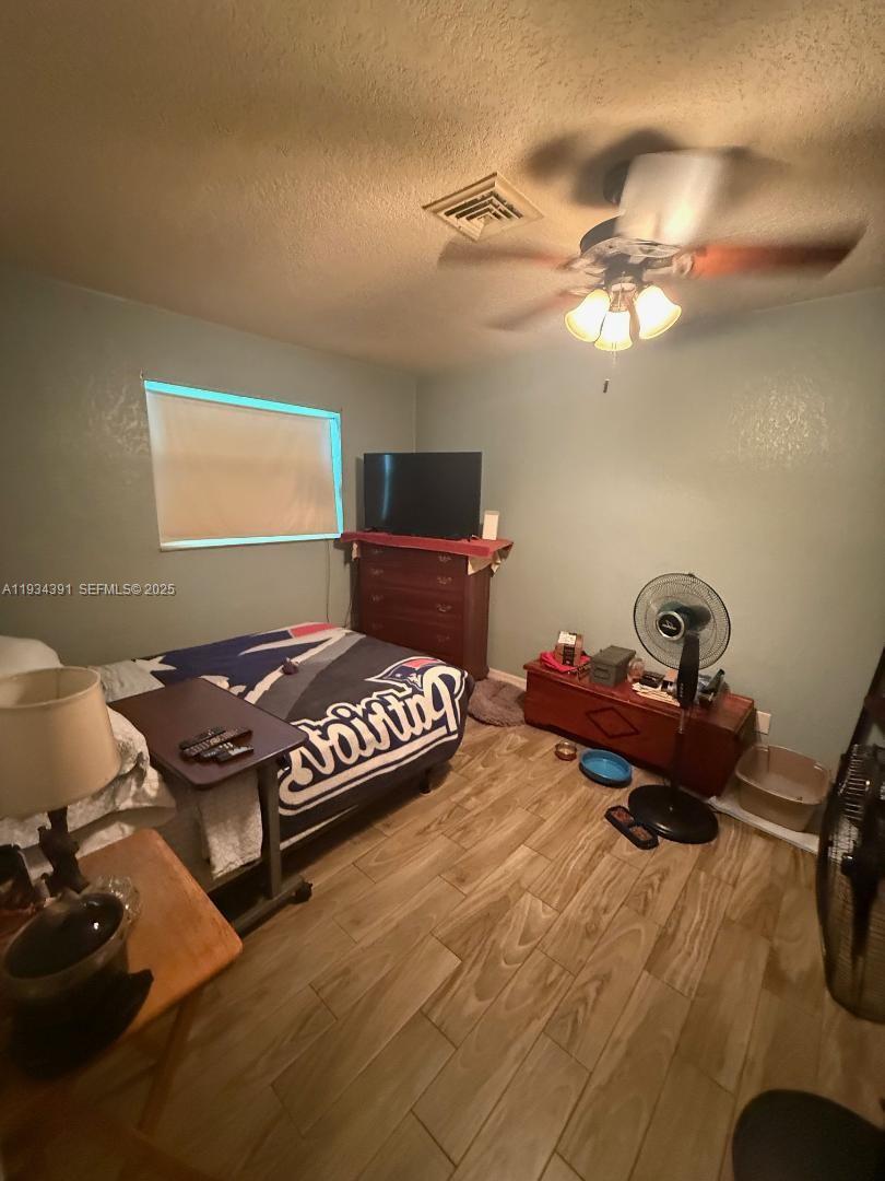 NORTH POMPANO BEACH SECTI - Residential