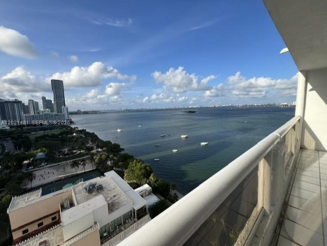 VENETIA CONDO - Residential