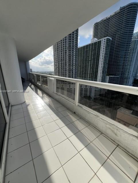 VENETIA CONDO - Residential