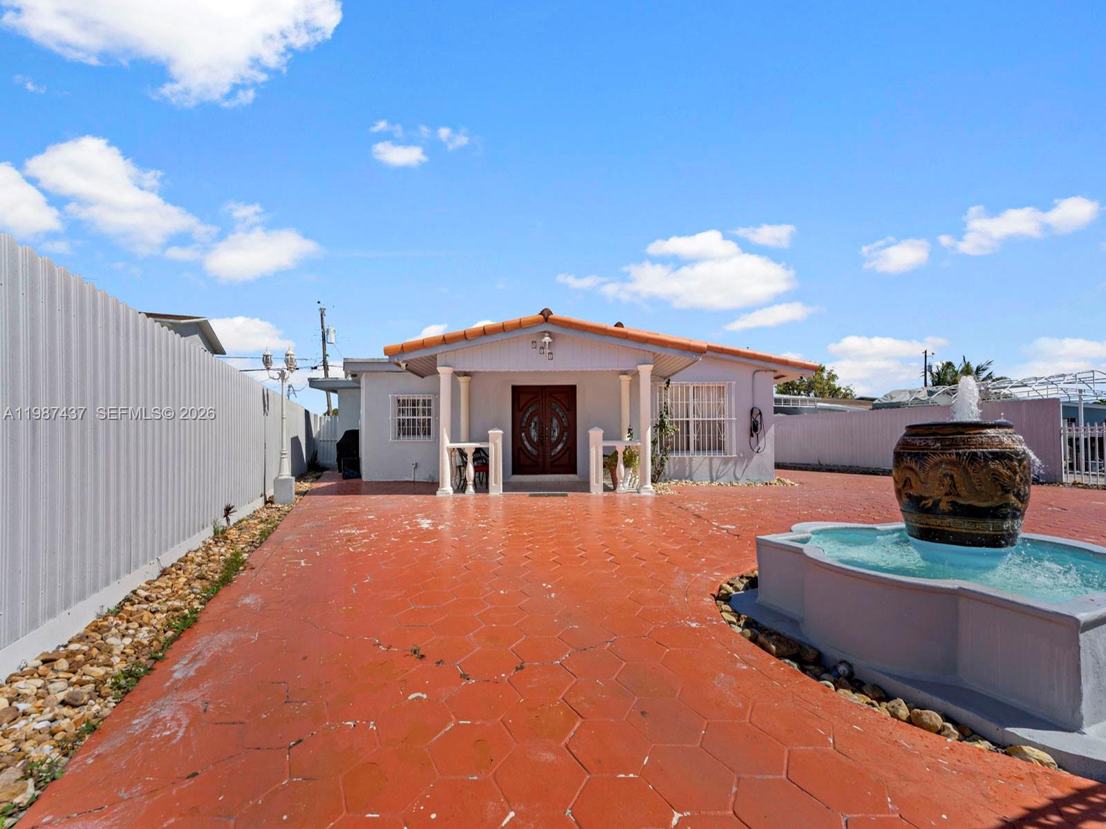 ESSEX VILLAGE 5TH ADDN - Residential