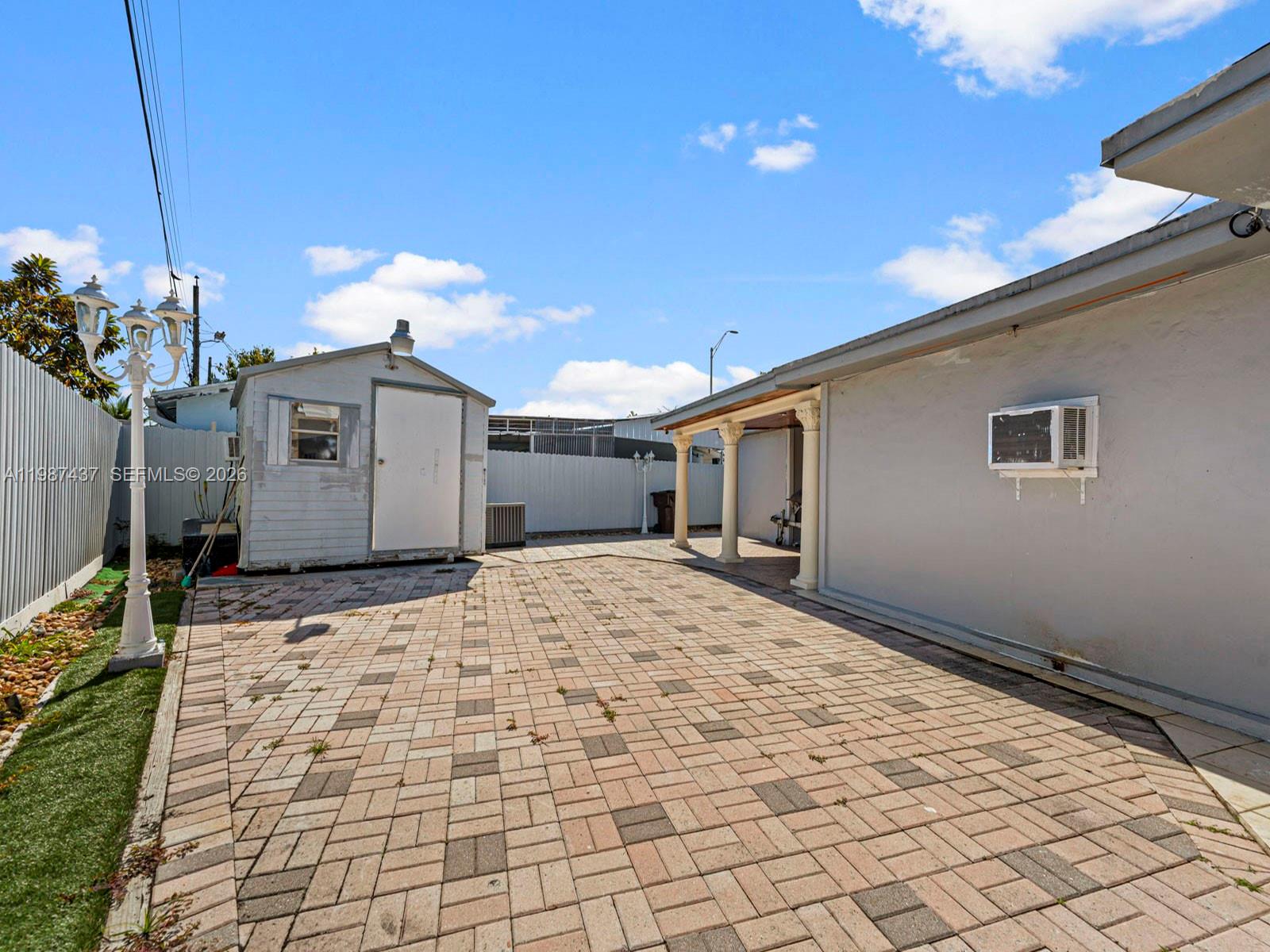 ESSEX VILLAGE 5TH ADDN - Residential