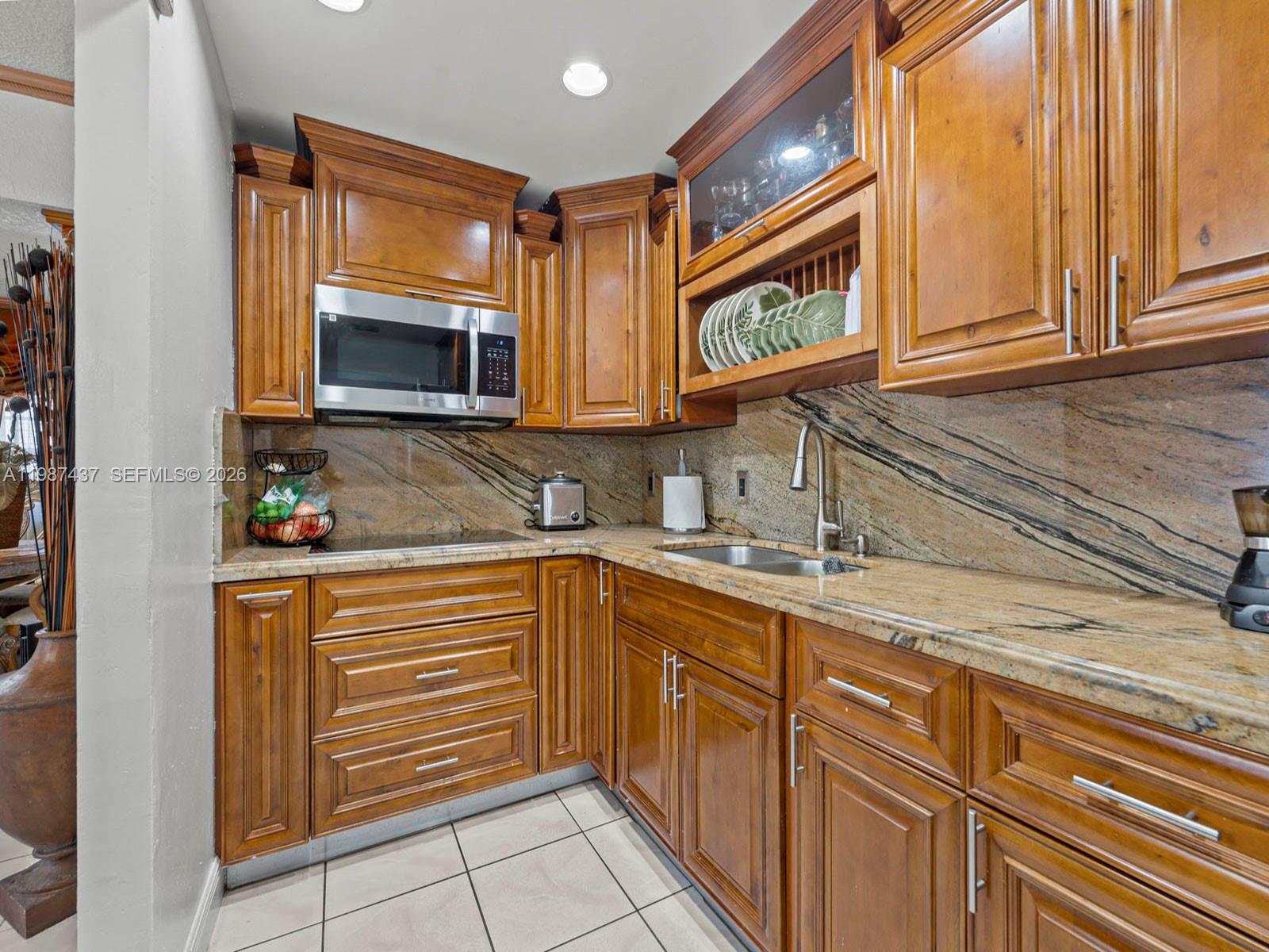 ESSEX VILLAGE 5TH ADDN - Residential