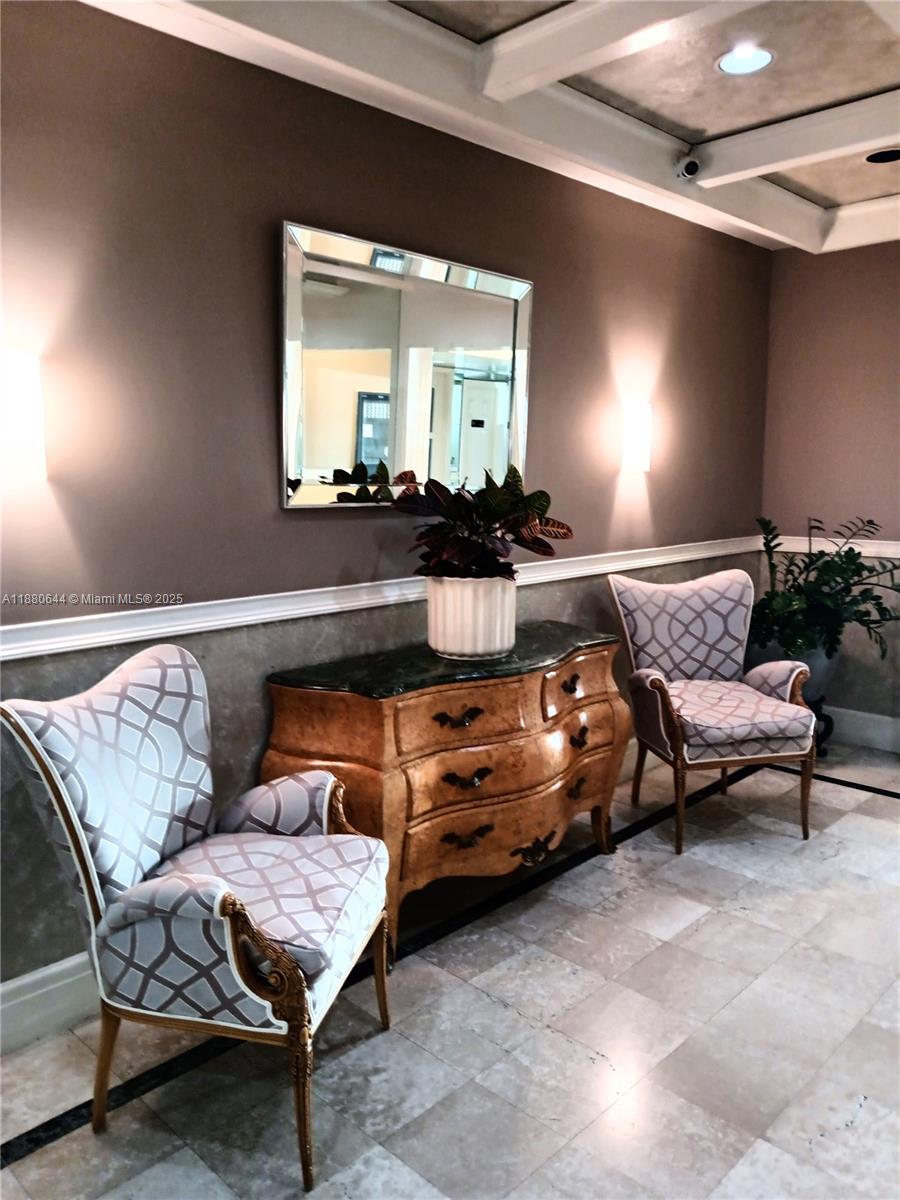 TRAFALGAR TOWERS CONDOMINI - Residential Lease