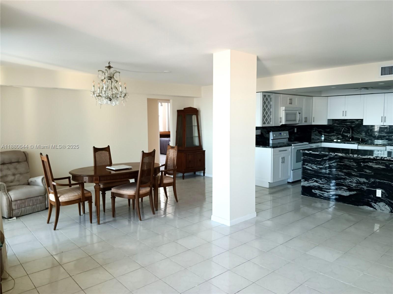 TRAFALGAR TOWERS CONDOMINI - Residential Lease