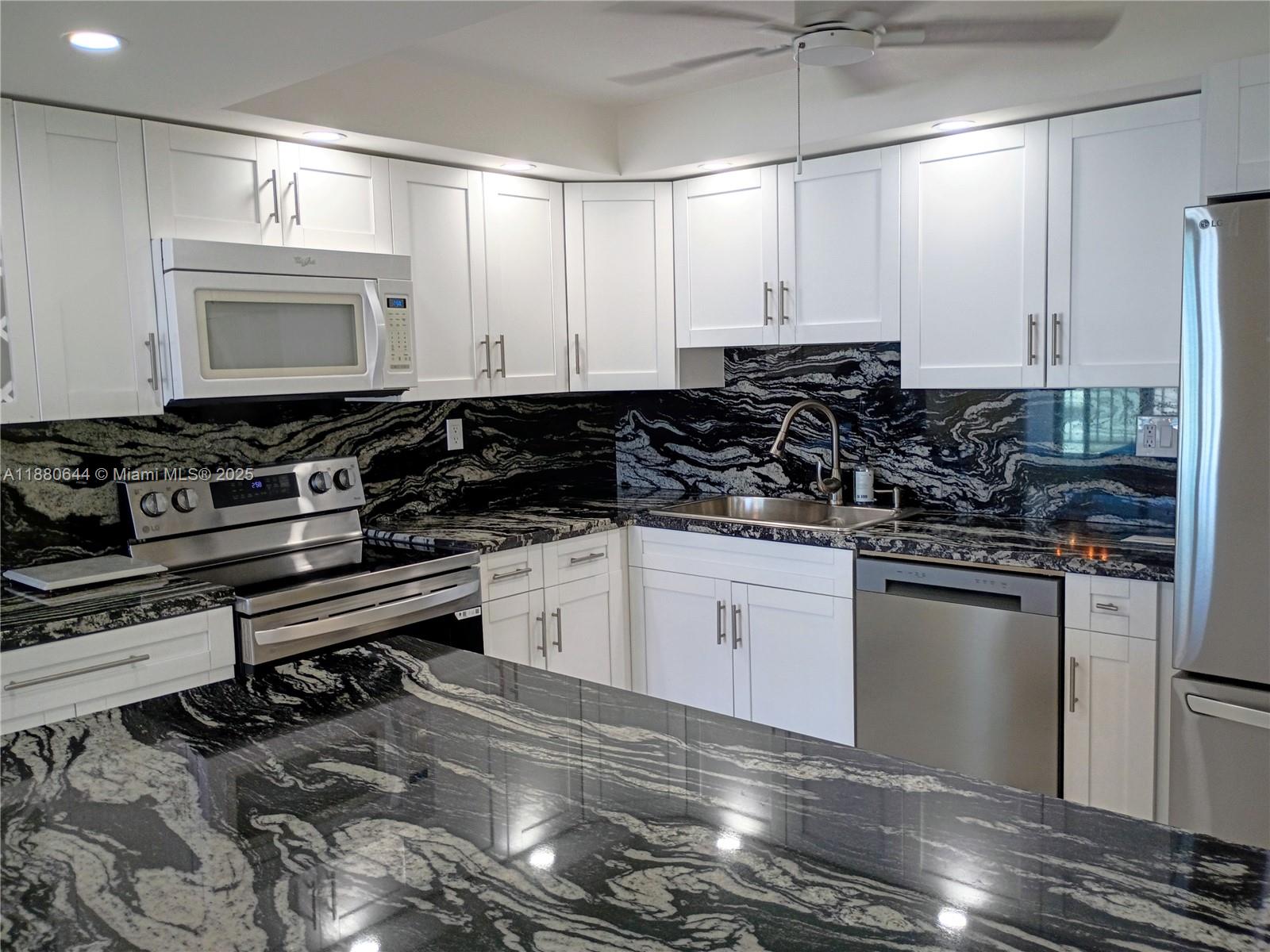 TRAFALGAR TOWERS CONDOMINI - Residential Lease