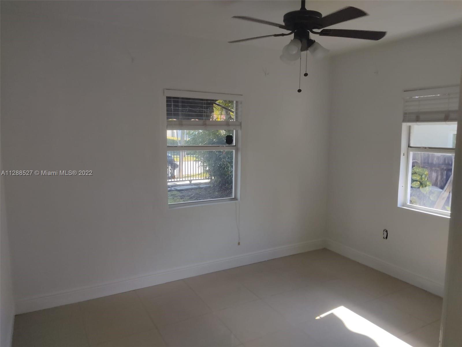 GRAPELAND - Residential Lease