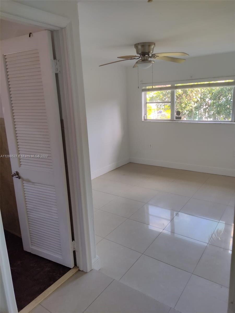 GRAPELAND - Residential Lease