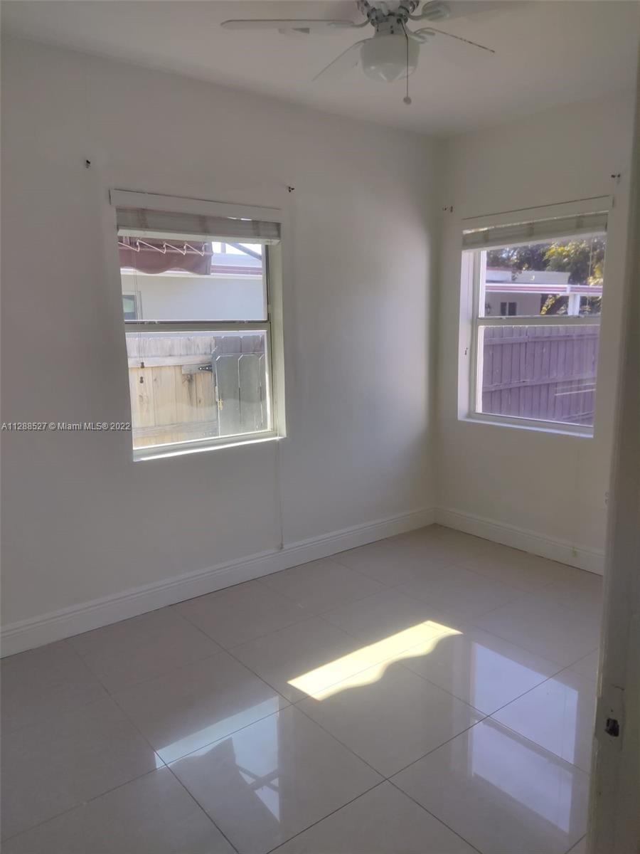 GRAPELAND - Residential Lease