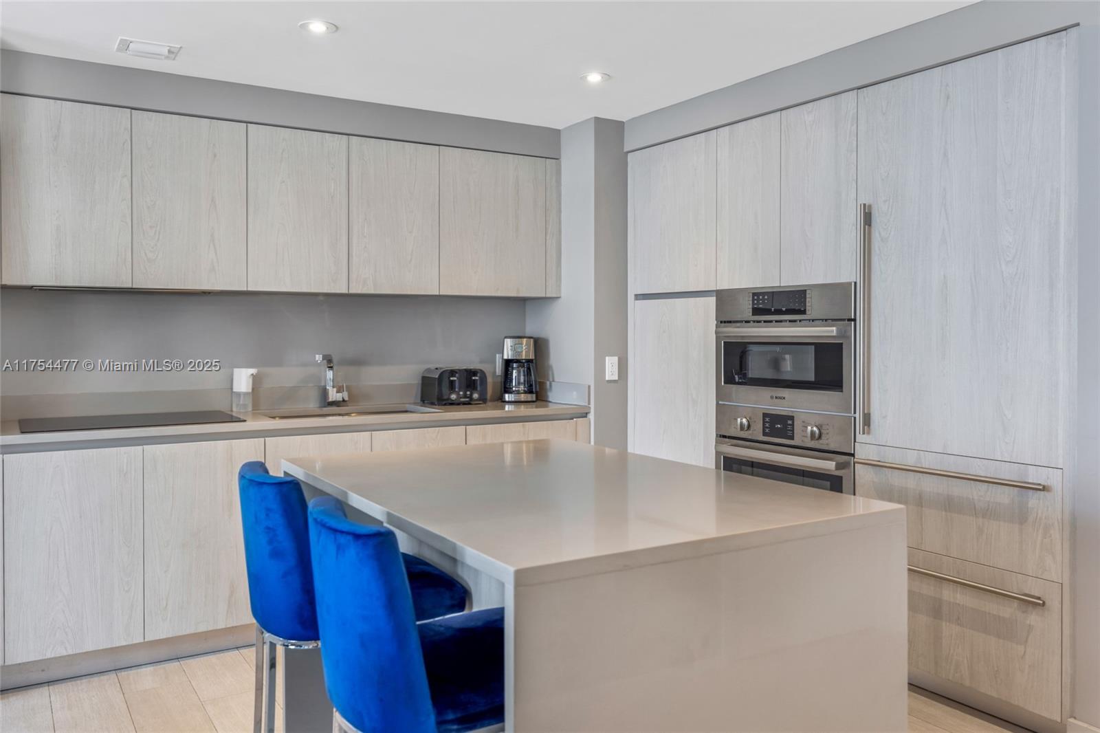 4010 SOUTH OCEAN CONDO - Residential