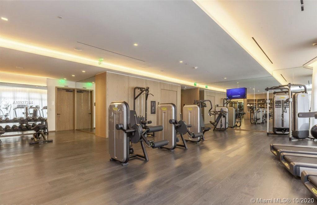 SLS Lux - Residential Lease