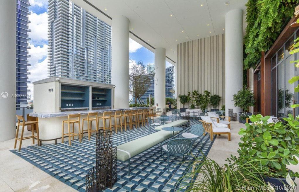 SLS Lux - Residential Lease