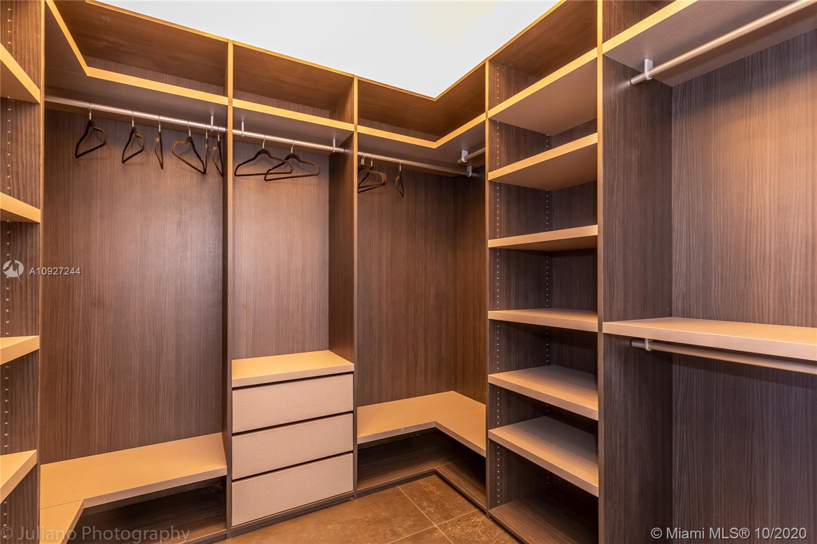 SLS Lux - Residential Lease