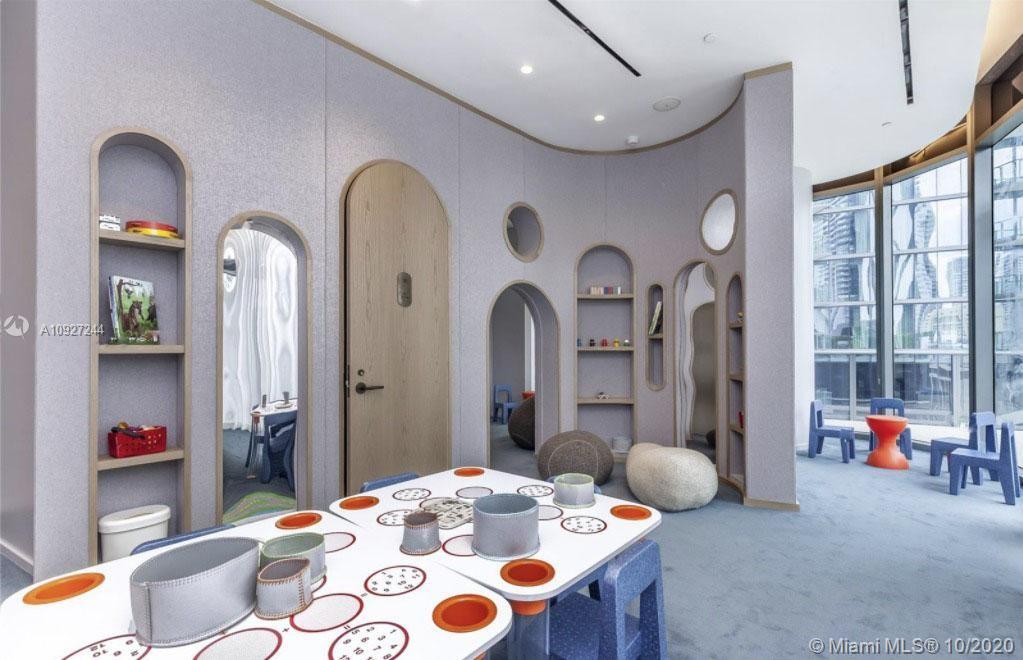 SLS Lux - Residential Lease