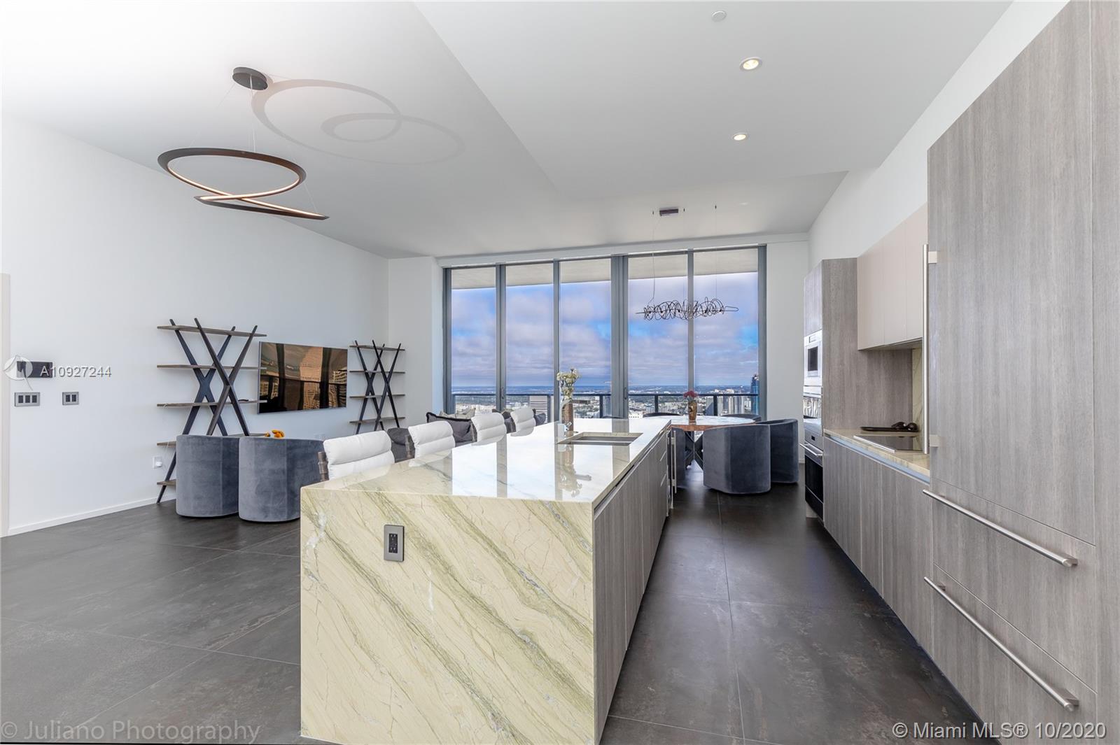 SLS Lux - Residential Lease