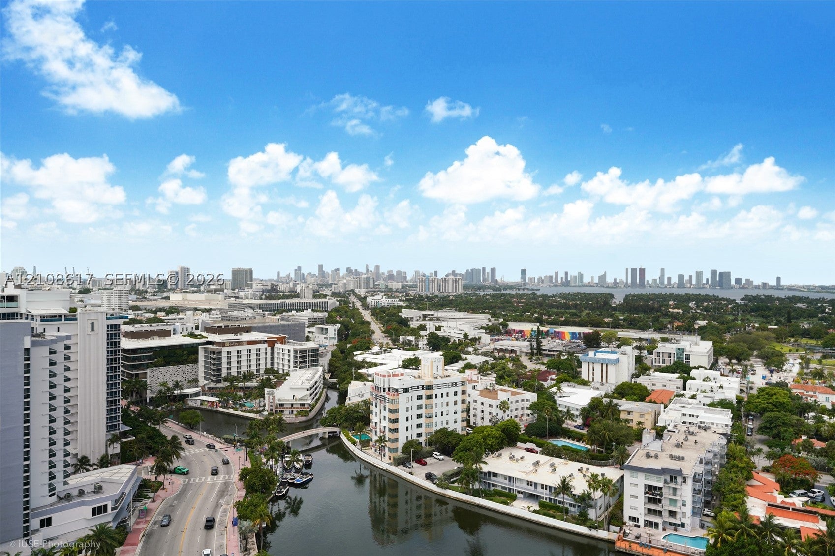 2555 Collins Ave PH114