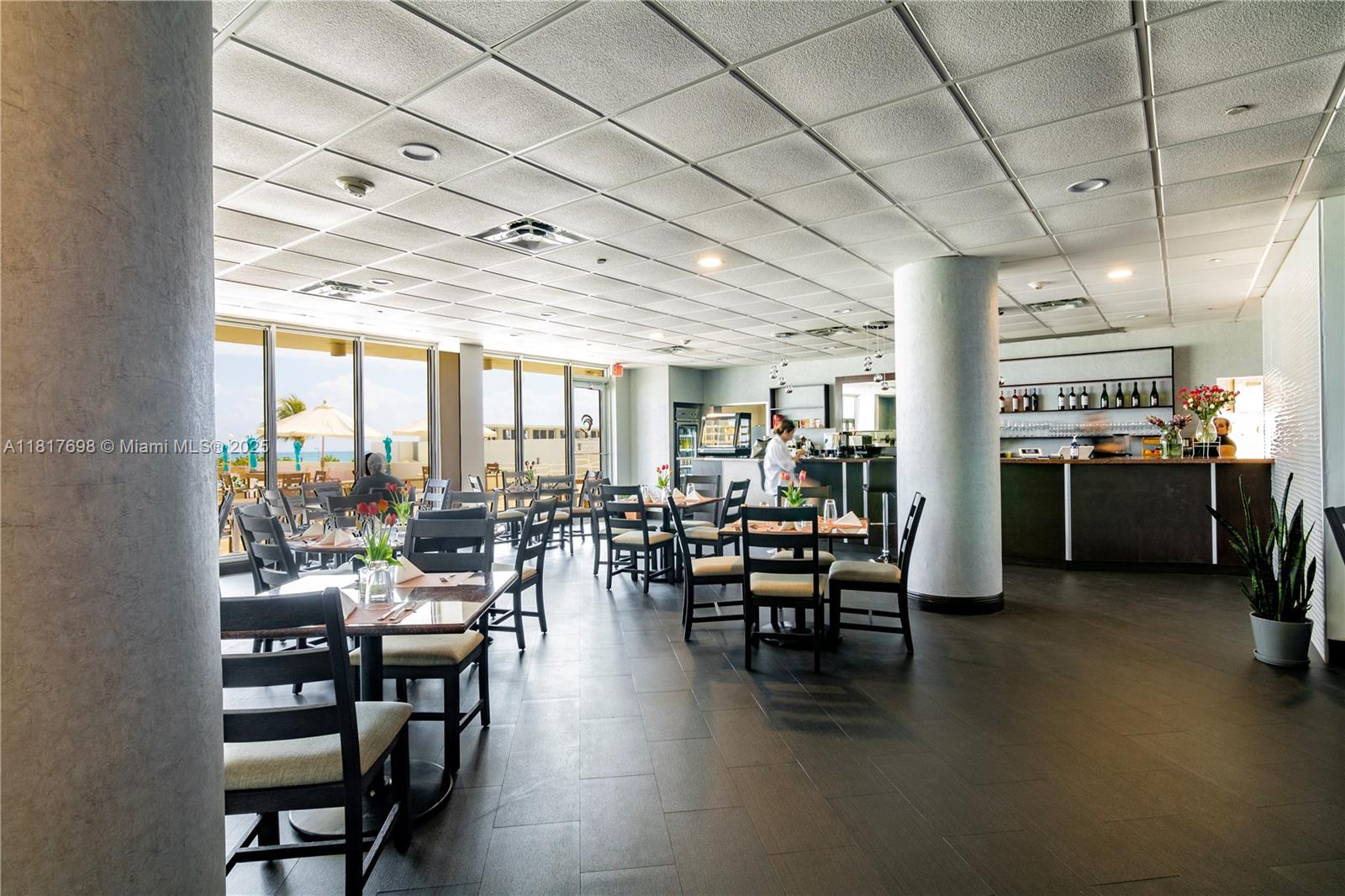 ARLEN BEACH CONDO - Residential