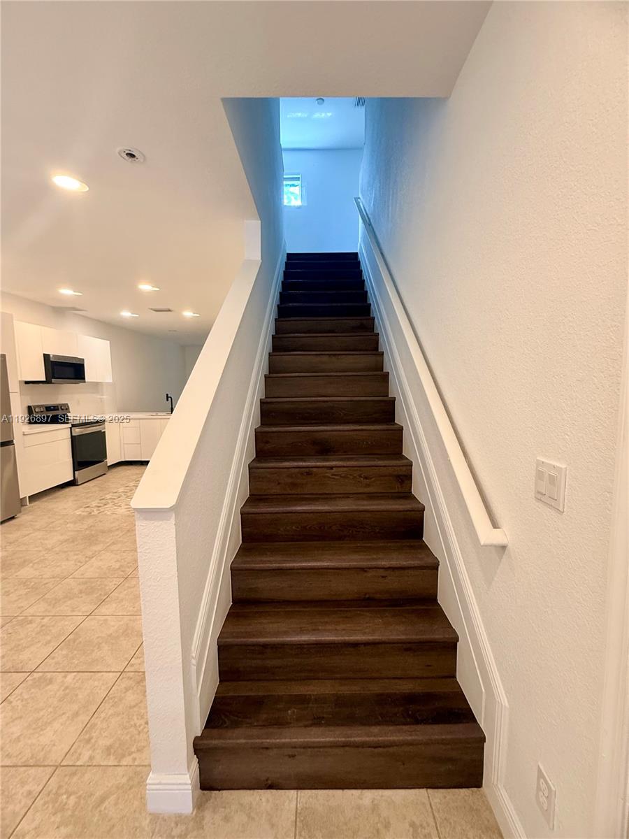 RIVER PLACE ON THE ST LUC - Residential