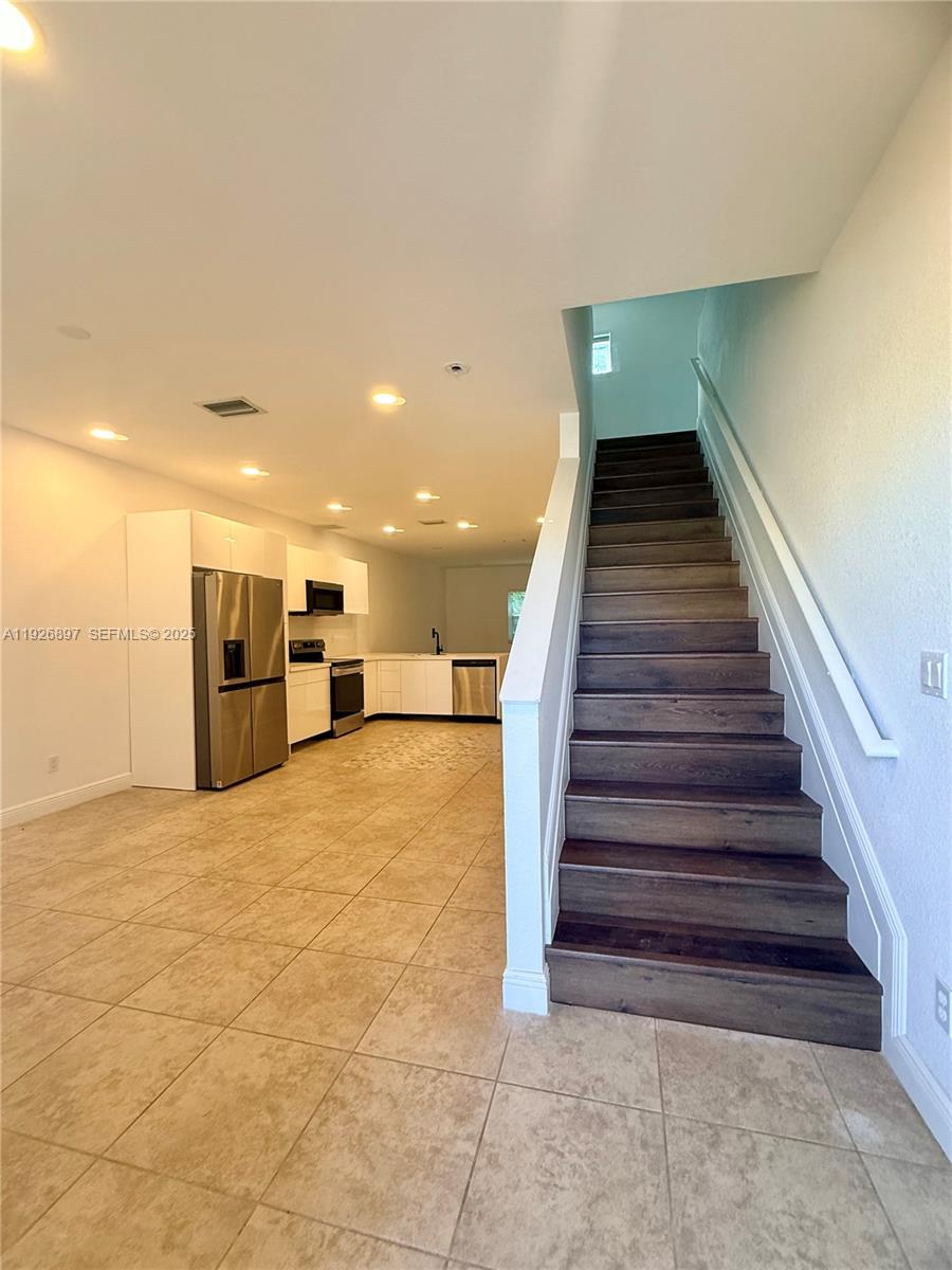 RIVER PLACE ON THE ST LUC - Residential