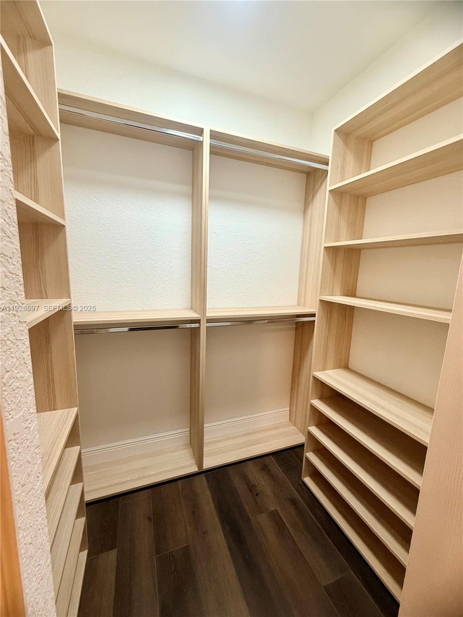 RIVER PLACE ON THE ST LUC - Residential