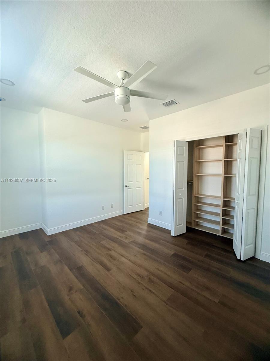 RIVER PLACE ON THE ST LUC - Residential