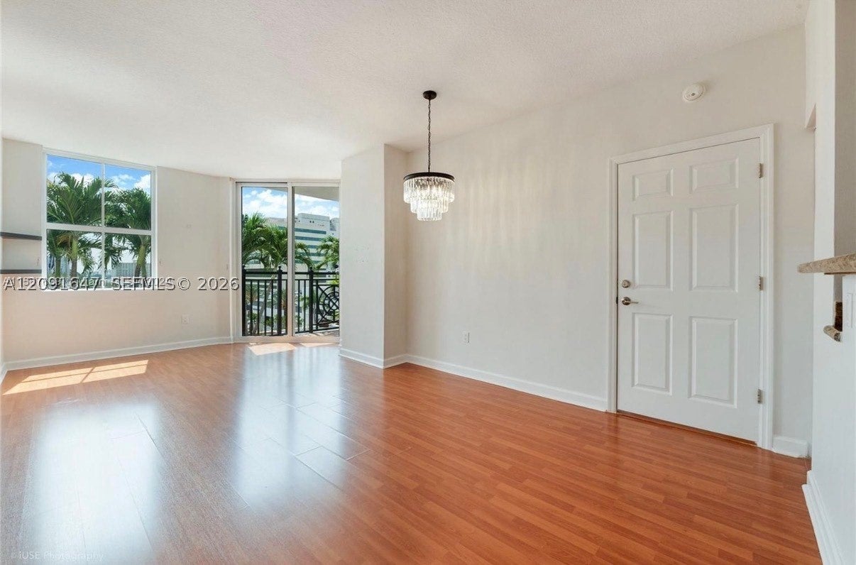 357 Almeria Ave 606