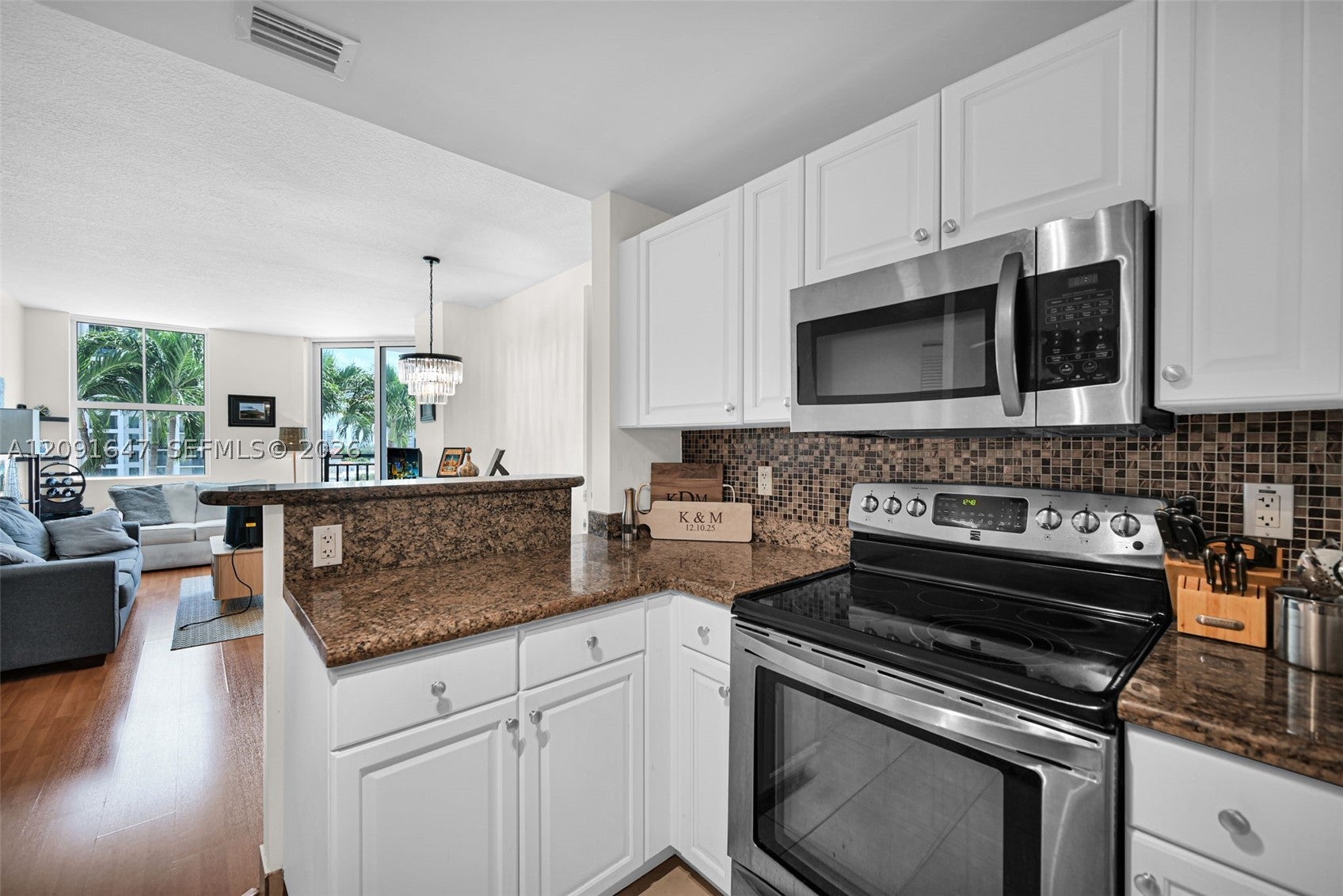 357 Almeria Ave 606