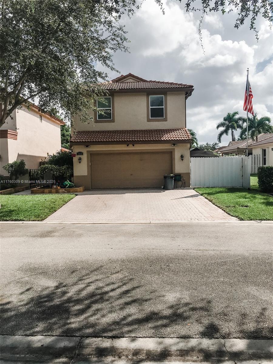 Address Not Disclosed, Plantation, Miami-Dade County, Florida - 4 Bedrooms  
3 Bathrooms - 