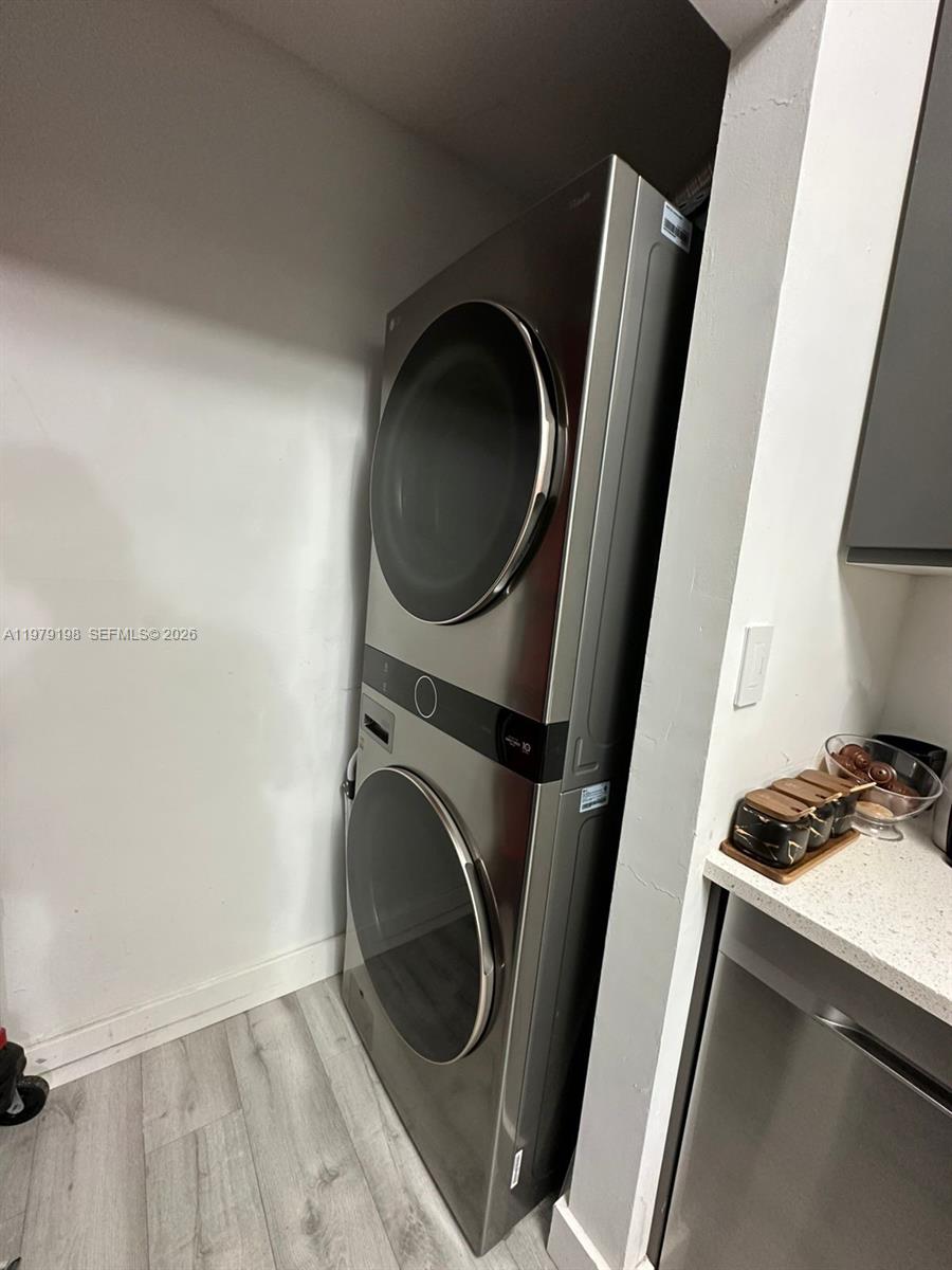 CARMEL AT CALIFORNIA CL C - Residential