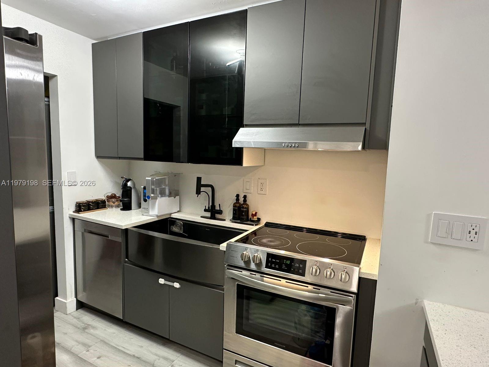 CARMEL AT CALIFORNIA CL C - Residential