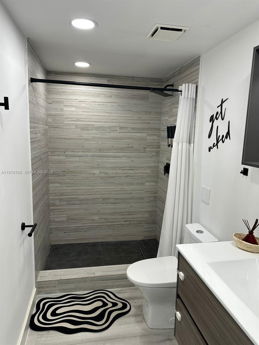 CARMEL AT CALIFORNIA CL C - Residential