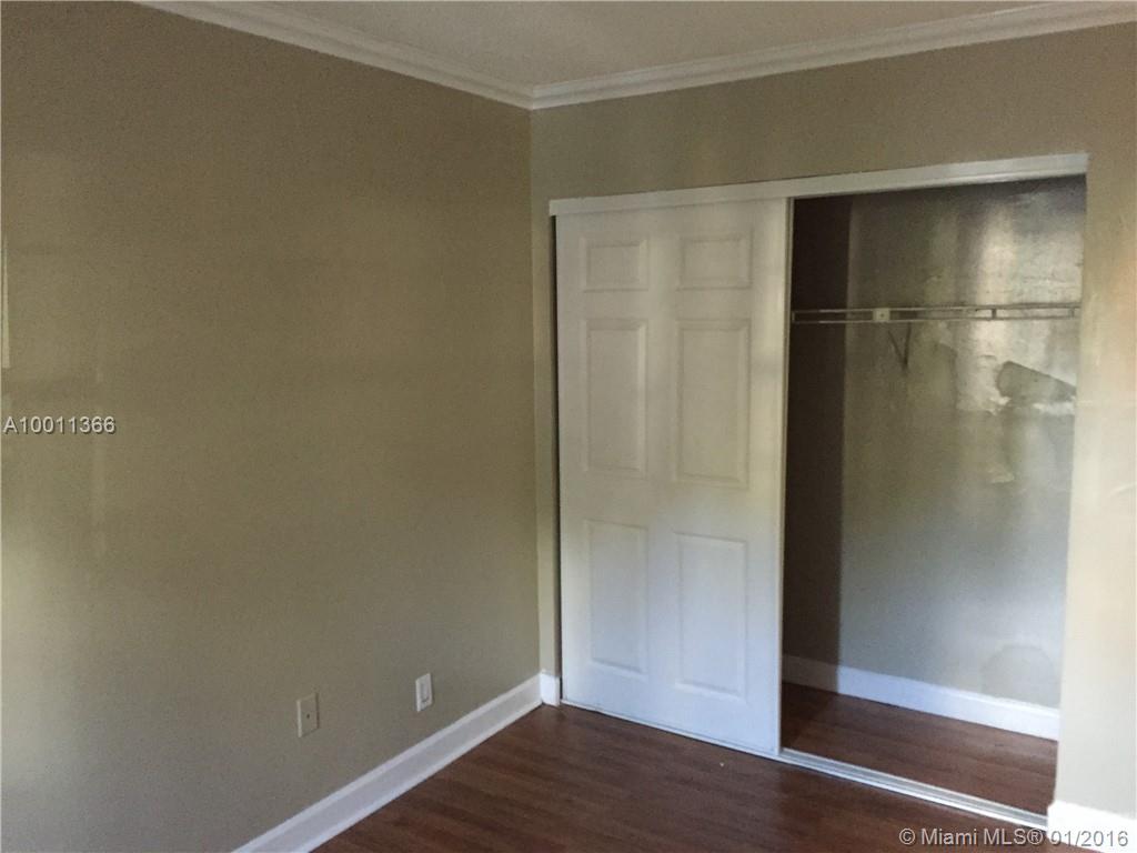 SPRINGS PARK EAST CONDO - Residential Lease
