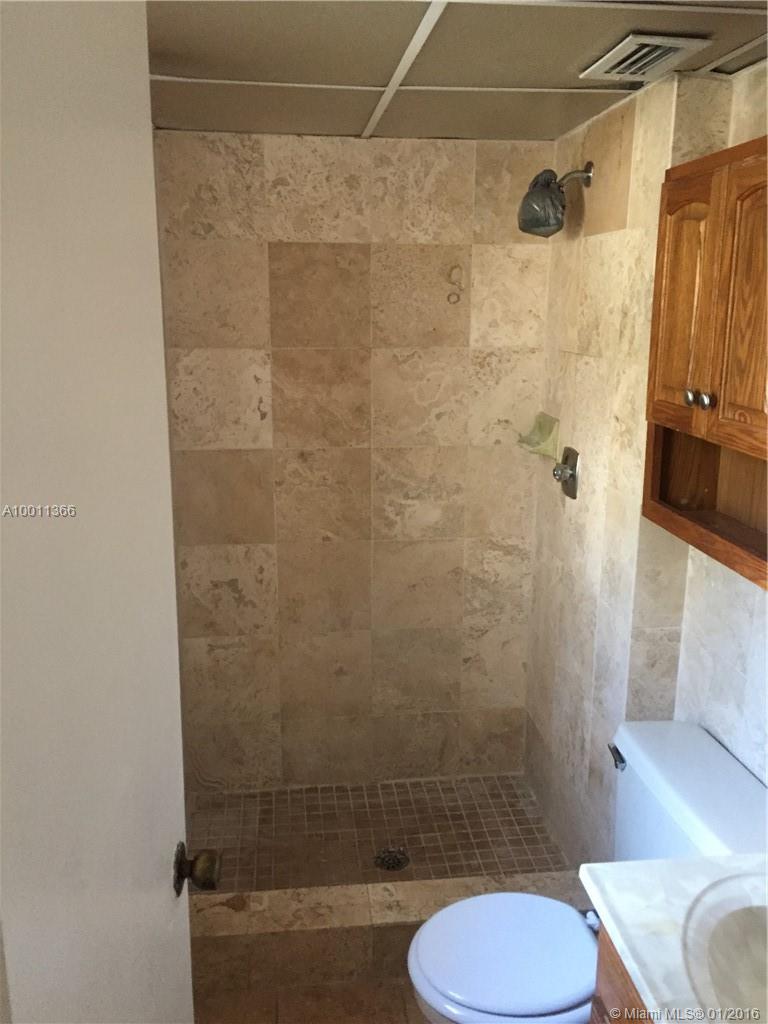 SPRINGS PARK EAST CONDO - Residential Lease