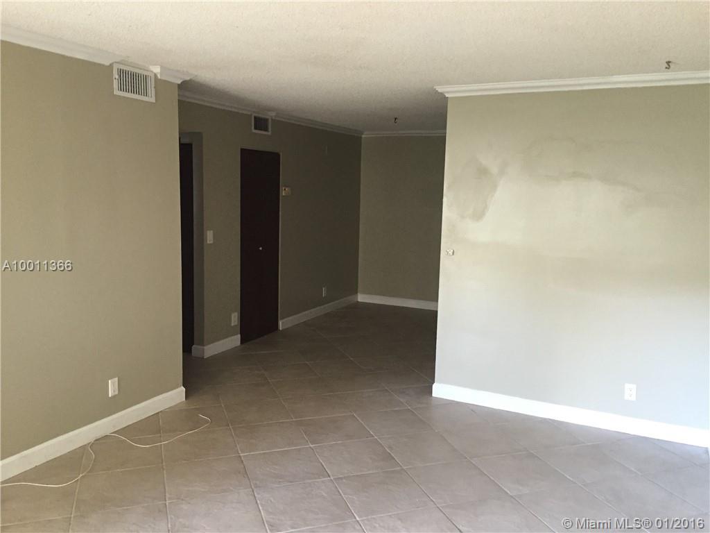 SPRINGS PARK EAST CONDO - Residential Lease