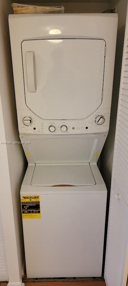 HAWTHORNE AT CENTURY VILL - Residential Lease