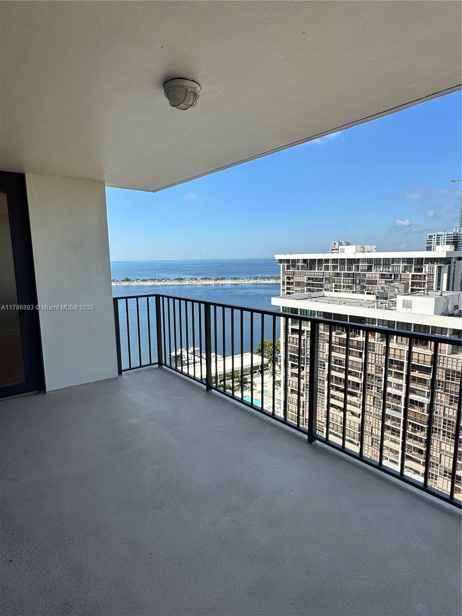 1901 Brickell Ave B2408, Miami, Broward County, Florida - 2 Bedrooms  
2 Bathrooms - 