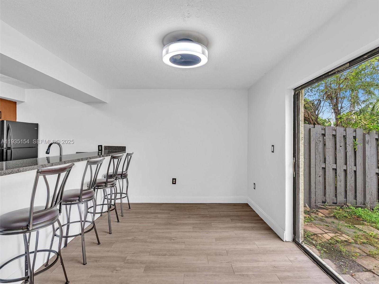 HOLLYWOOD RIDGE FARMS - Residential