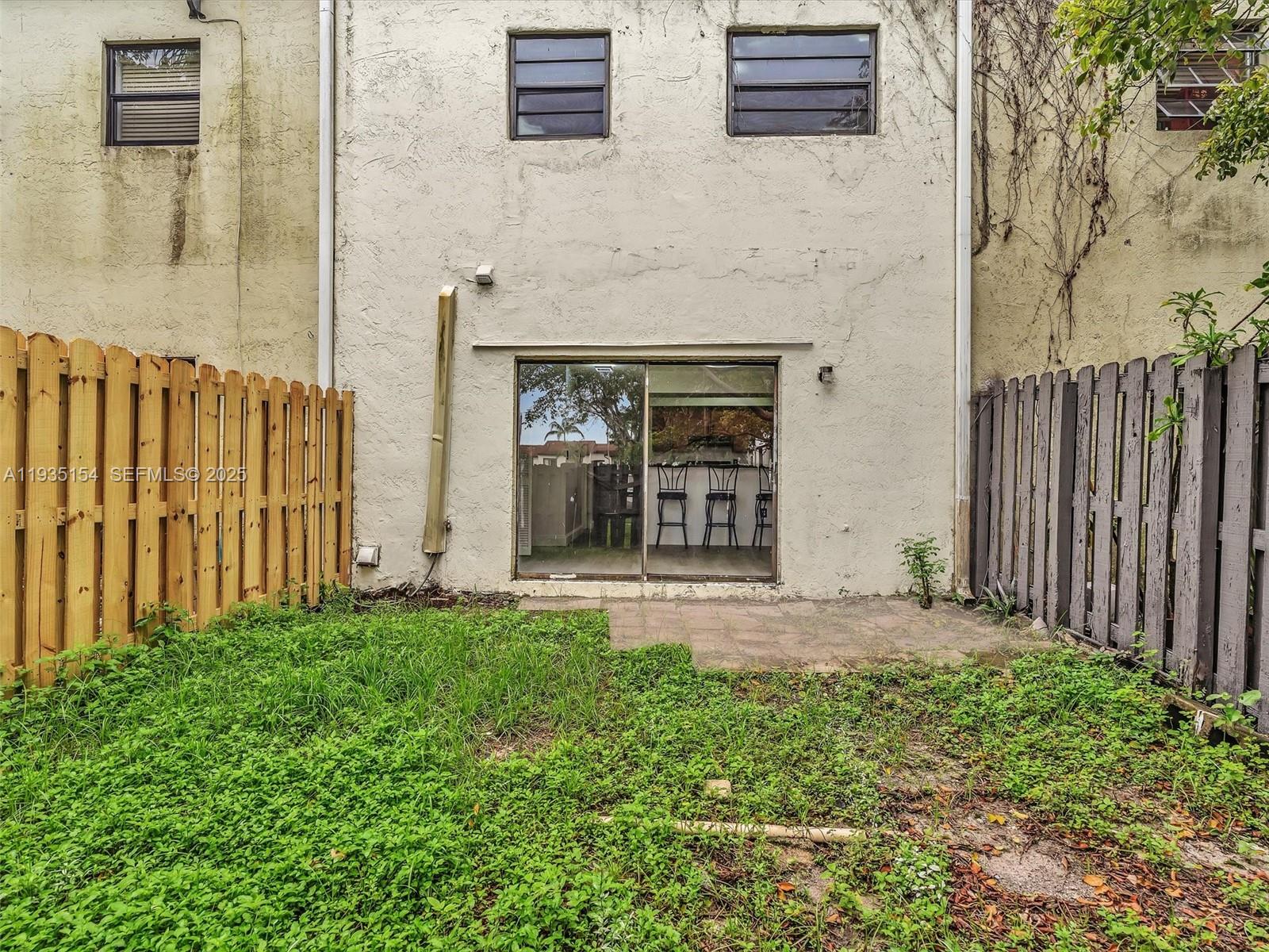 HOLLYWOOD RIDGE FARMS - Residential