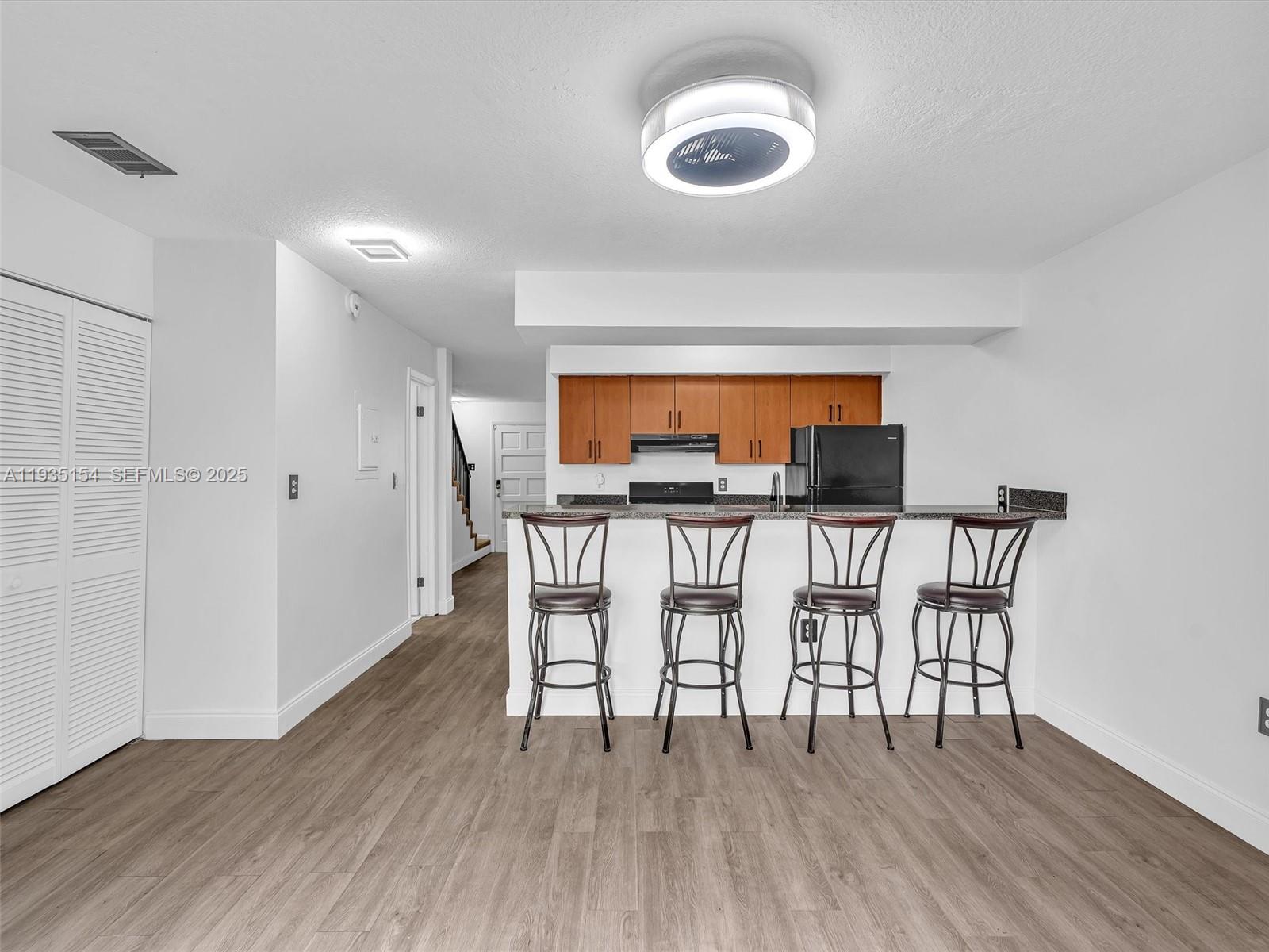 HOLLYWOOD RIDGE FARMS - Residential