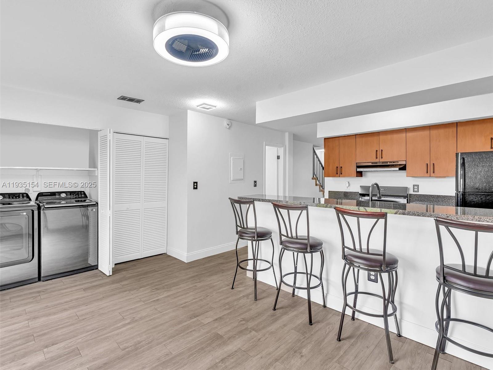 HOLLYWOOD RIDGE FARMS - Residential