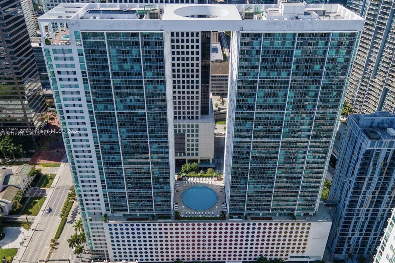 Rental Property at 55 Se 6th St 1705, Miami, Broward County, Florida - Bedrooms: 2 
Bathrooms: 2  - $4,100 MO.