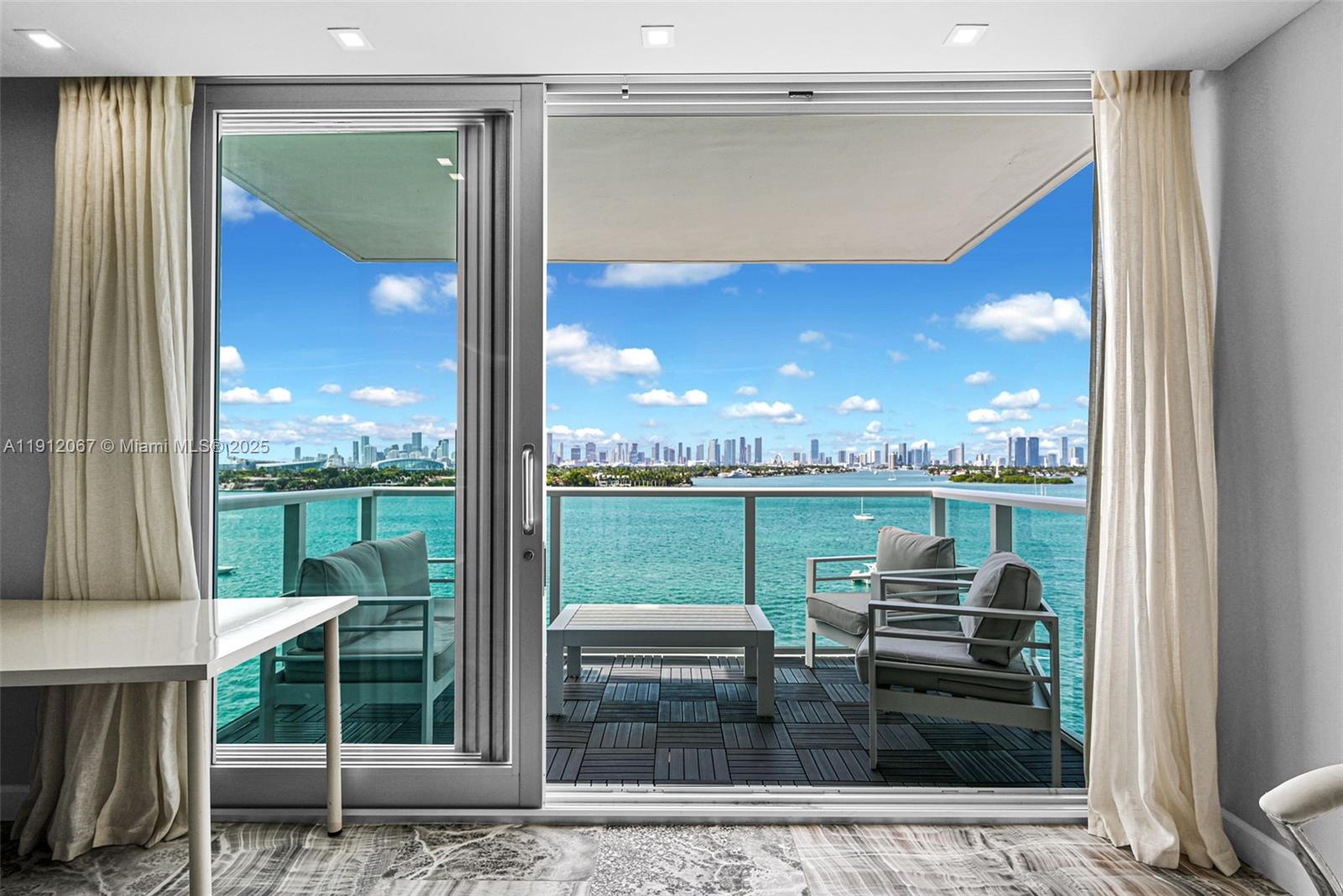 MIRADOR 1000 CONDO - Residential Lease