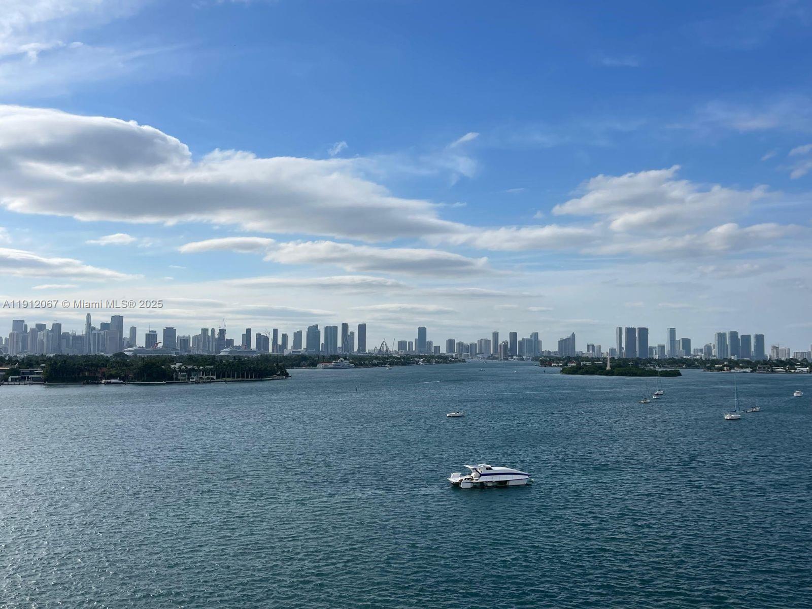 MIRADOR 1000 CONDO - Residential Lease