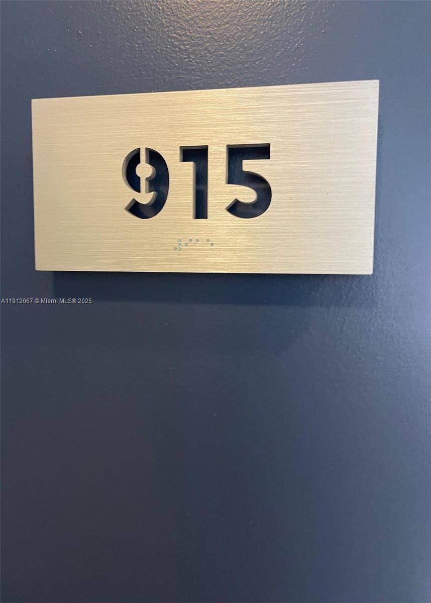 MIRADOR 1000 CONDO - Residential Lease