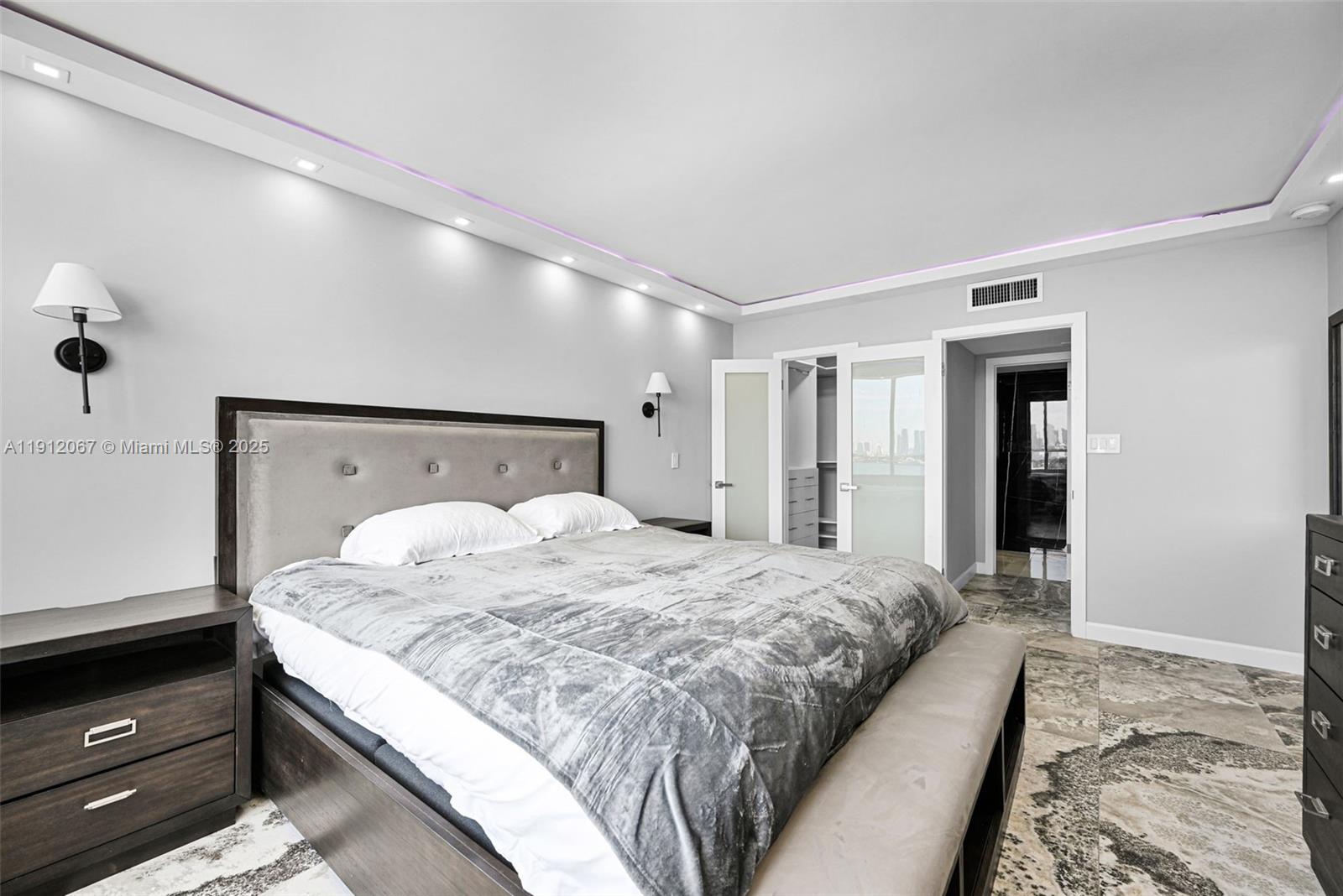 MIRADOR 1000 CONDO - Residential Lease