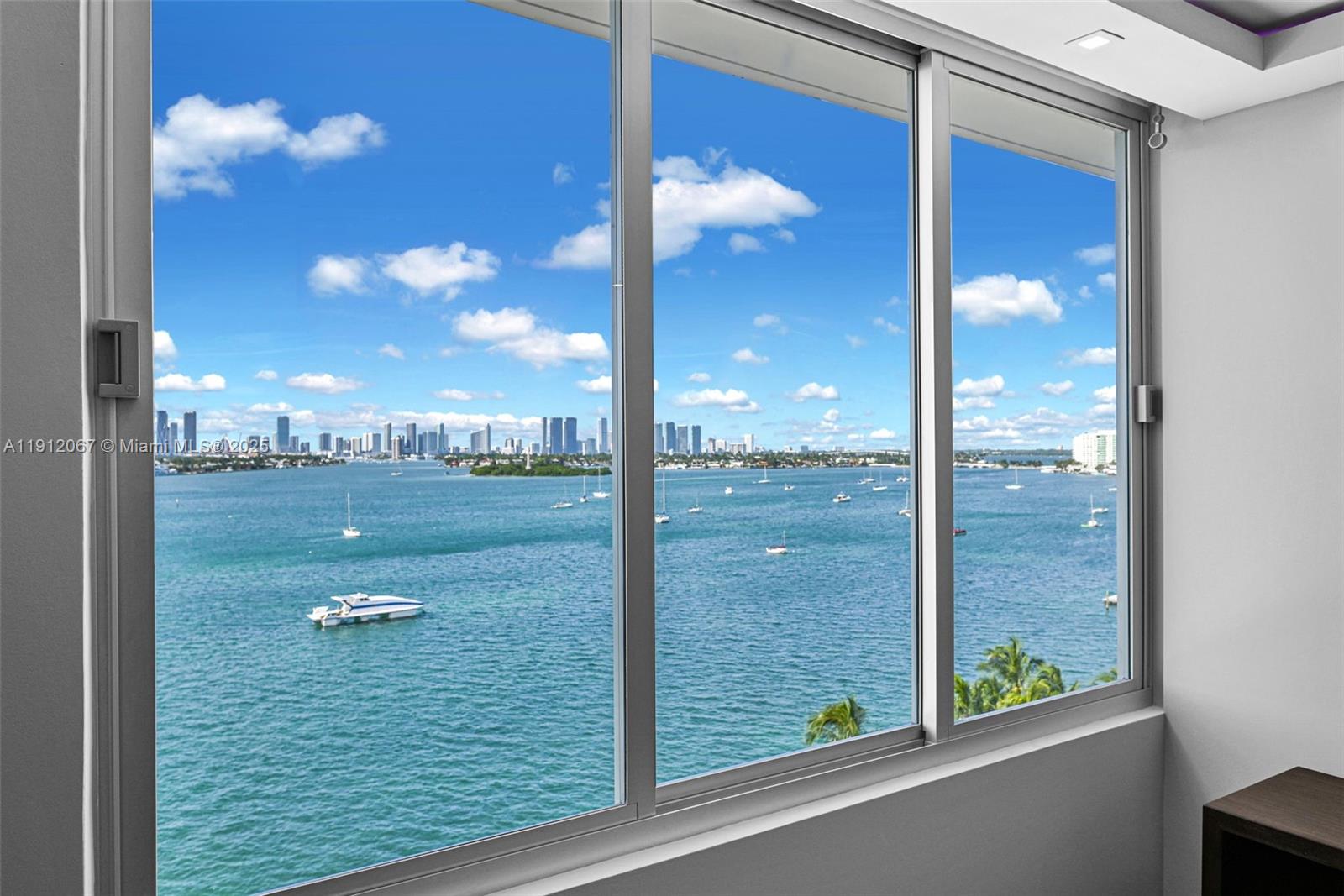 MIRADOR 1000 CONDO - Residential Lease