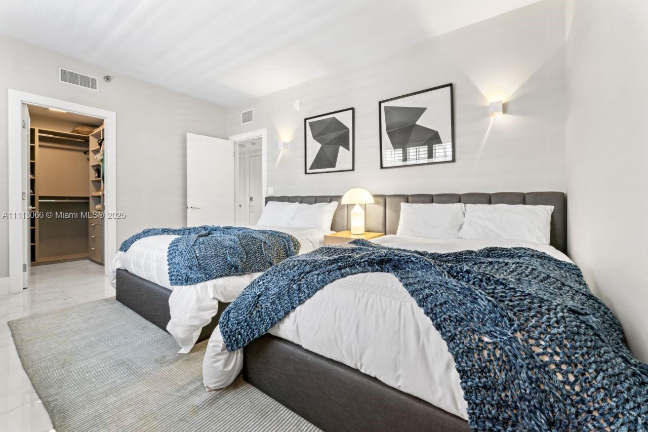 SEASIDE CONDO - Residential Lease